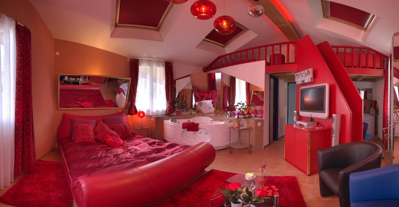 Loveroom Entrelagos Exterior foto